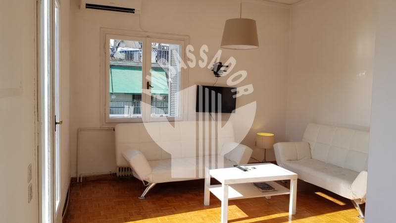 Apartment in Thimarakia, Attiki — Photo 1 of 22