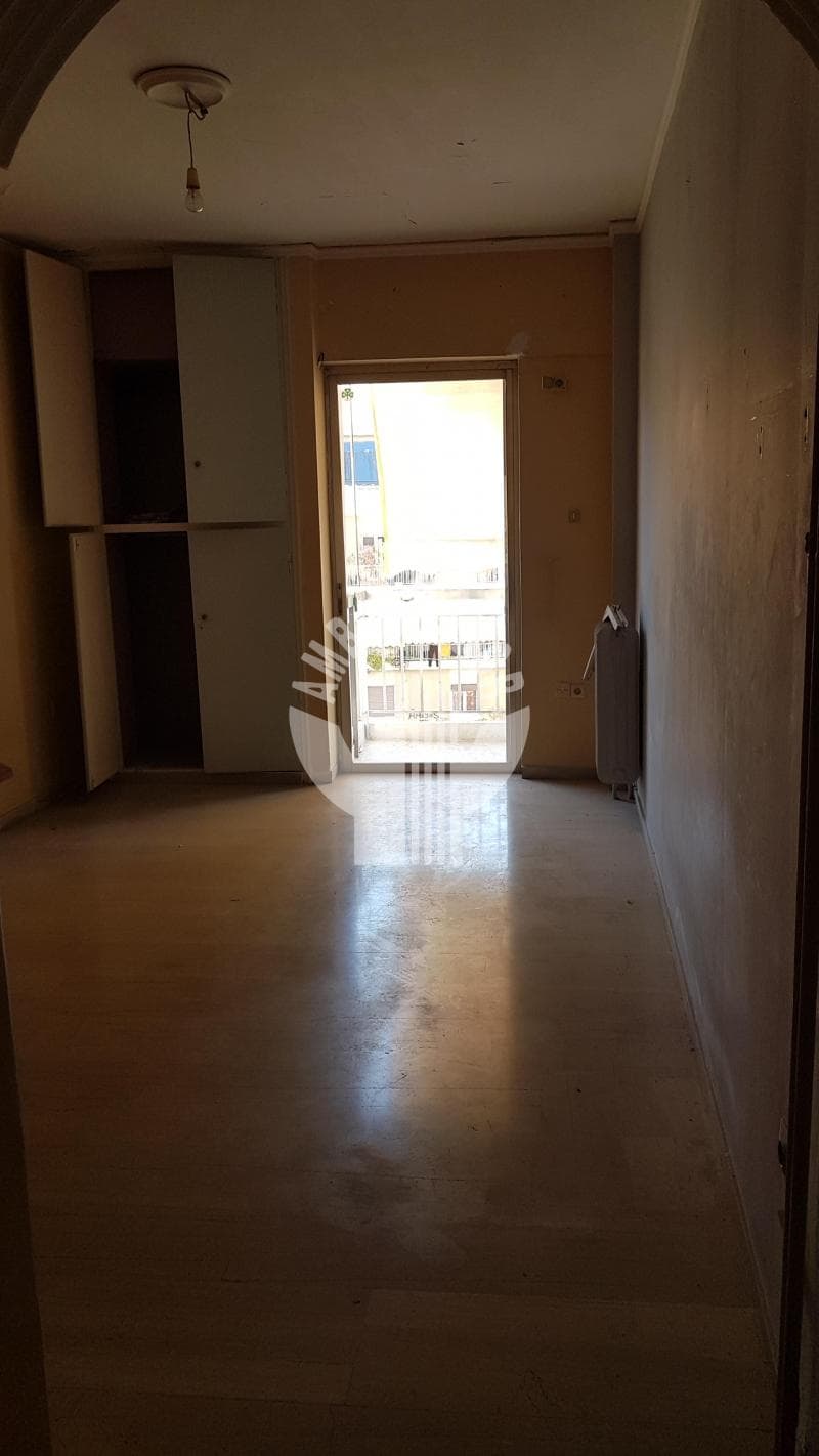 Apartment in Leof. Liosion, Attiki — Photo 2 of 9