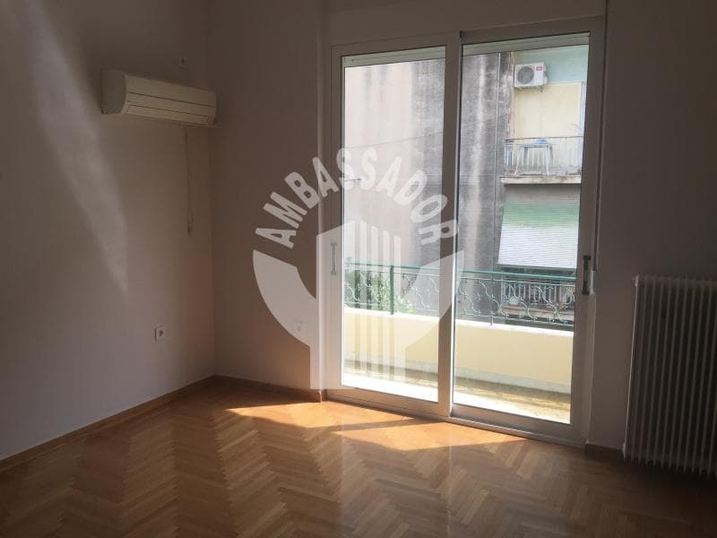 Apartment in Neo Pagkrati, Vironas — Photo 20 of 31