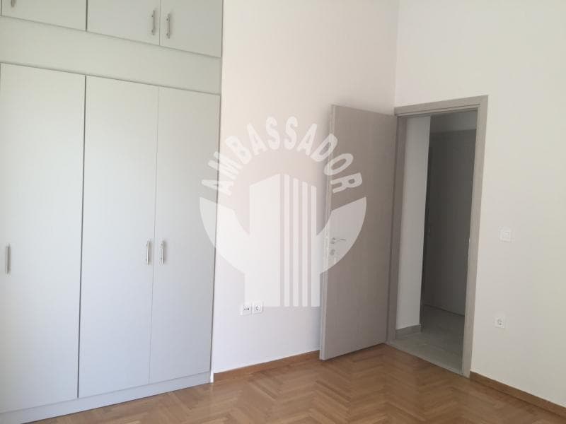 Apartment in Neo Pagkrati, Vironas — Photo 23 of 31