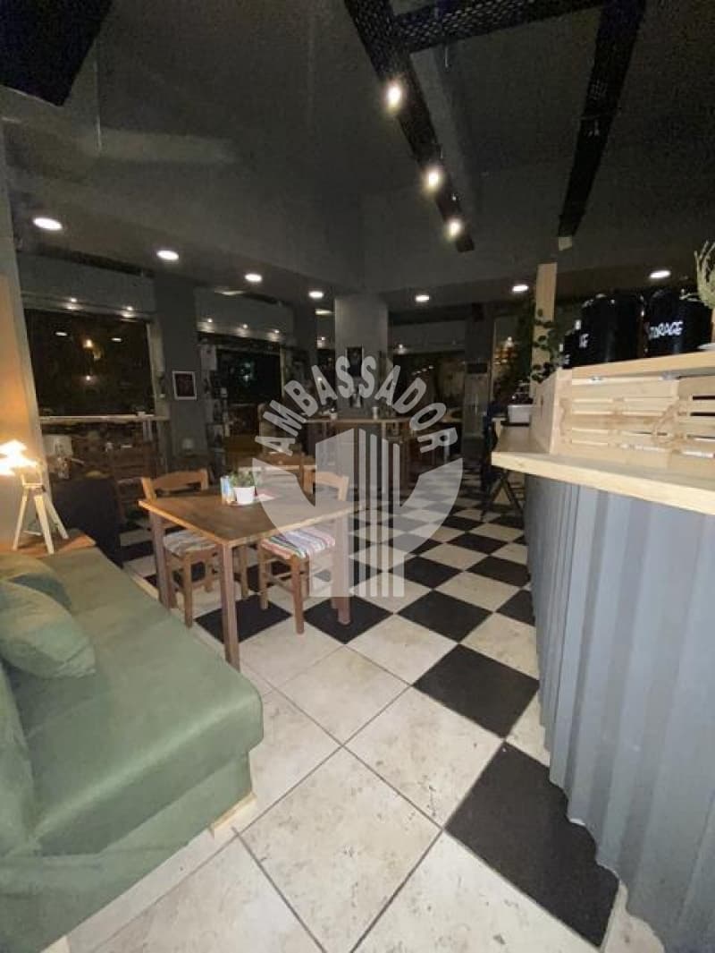 Retail Store in Megala Sxoinia B, Exarchia - Neapoli — Photo 2 of 9