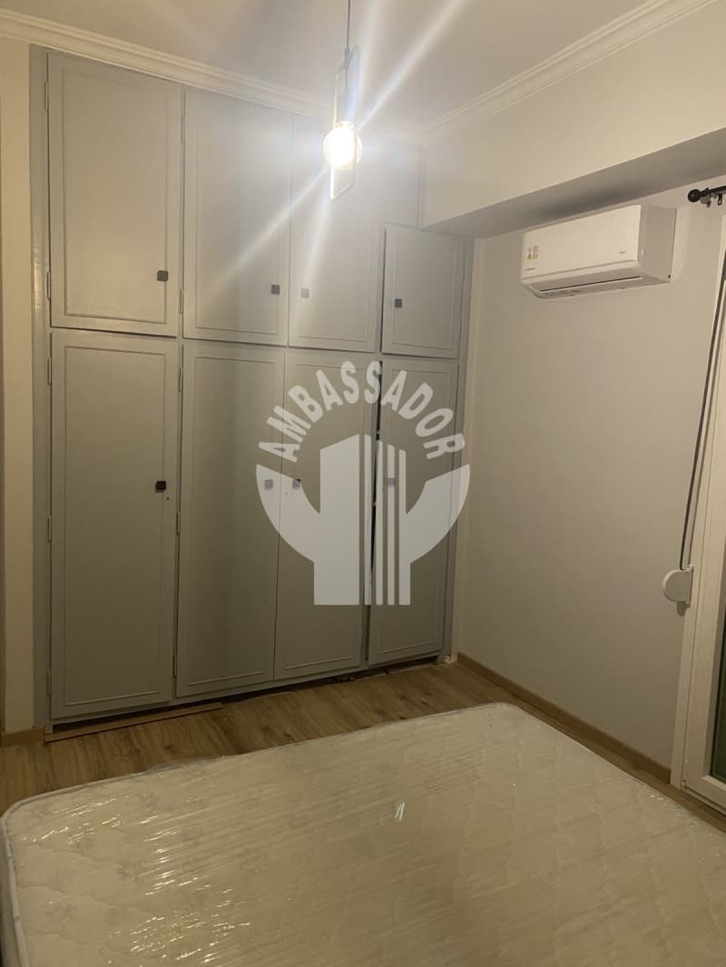 Apartment in Platia Koumoundourou, Kentro — Photo 13 of 13