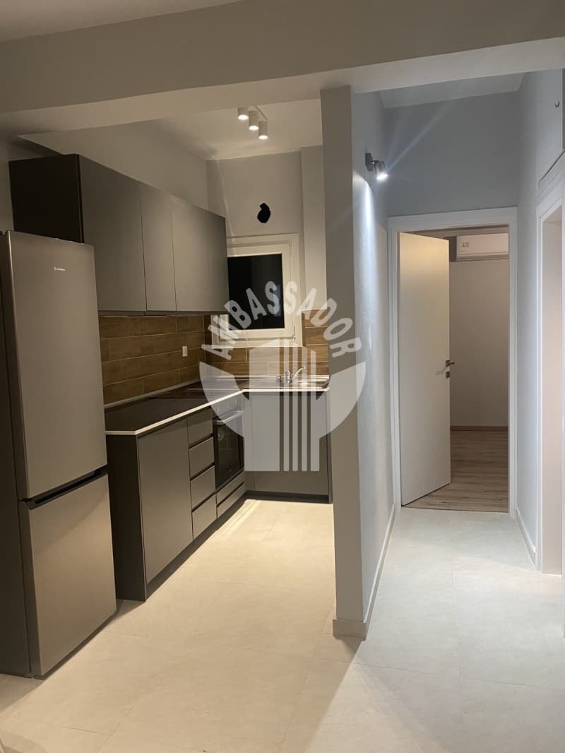 Apartment in Platia Koumoundourou, Kentro — Photo 11 of 13
