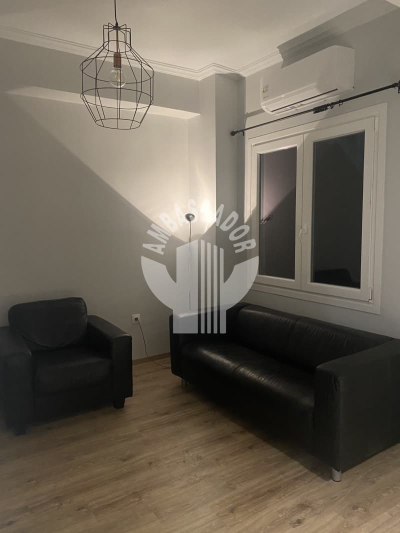 Apartment in Platia Koumoundourou, Kentro — Photo 8 of 13