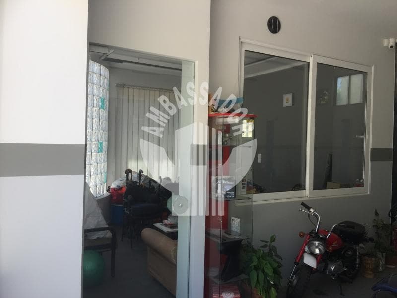 Κατάστημα στην Κέντρο, Μοσχάτο — Φωτογραφία 5 από 30