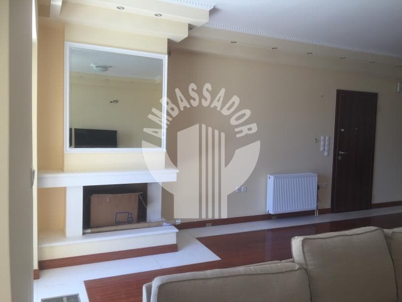 House in Panionia, Glyfada — Photo 2 of 30