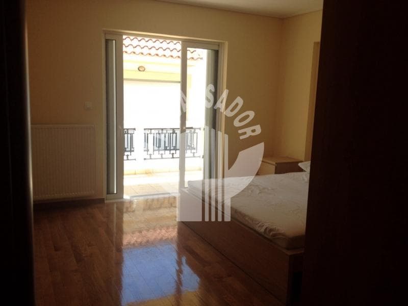 House in Panionia, Glyfada — Photo 25 of 30