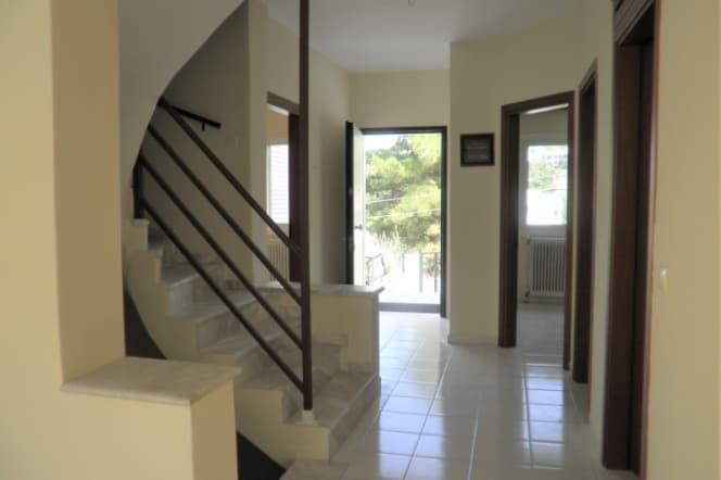 House in Center, Panorama — Photo 6 of 24
