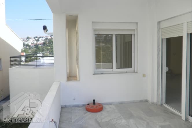 House in Center, Panorama — Photo 9 of 24