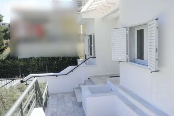House in Center, Panorama — Photo 16 of 24