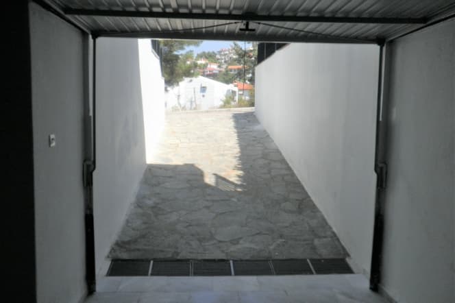House in Center, Panorama — Photo 18 of 24