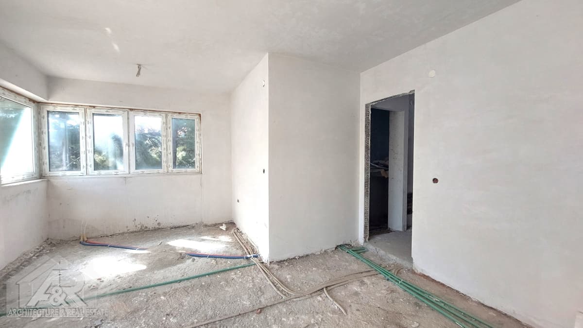 House in Panorama, Panorama — Photo 12 of 22