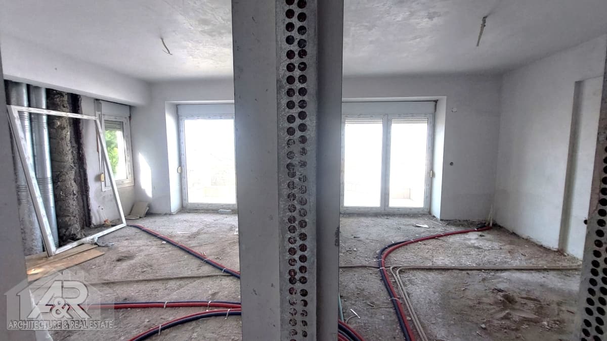 House in Panorama, Panorama — Photo 10 of 22