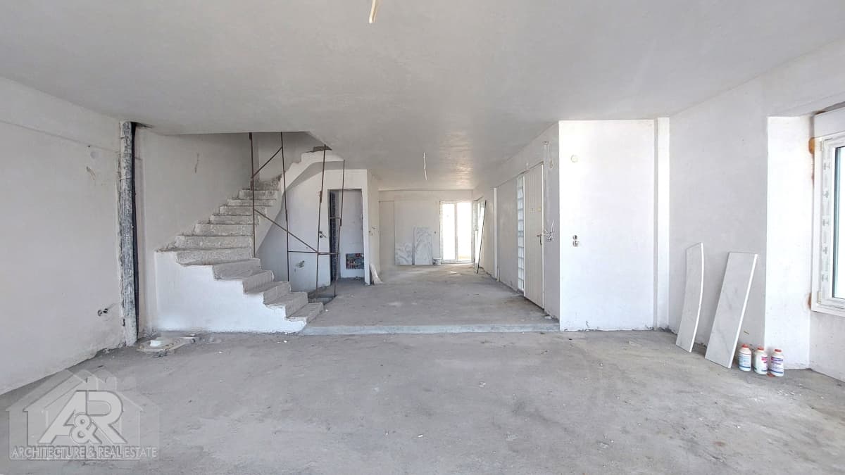 House in Panorama, Panorama — Photo 4 of 22