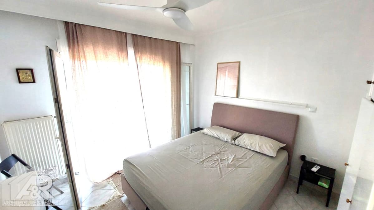 House in Center, Panorama — Photo 8 of 21