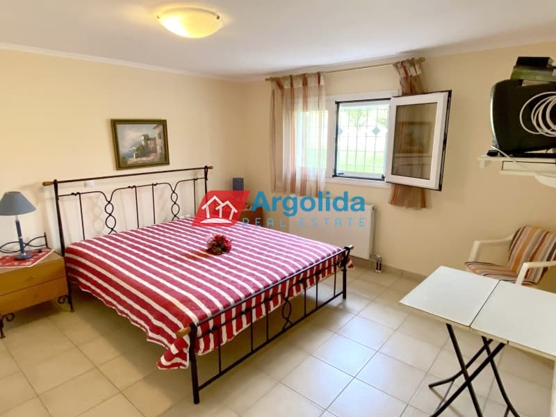 Μονοκατοικία στην Νέα Κερύνεια, Διακοπτό — Φωτογραφία 15 από 30