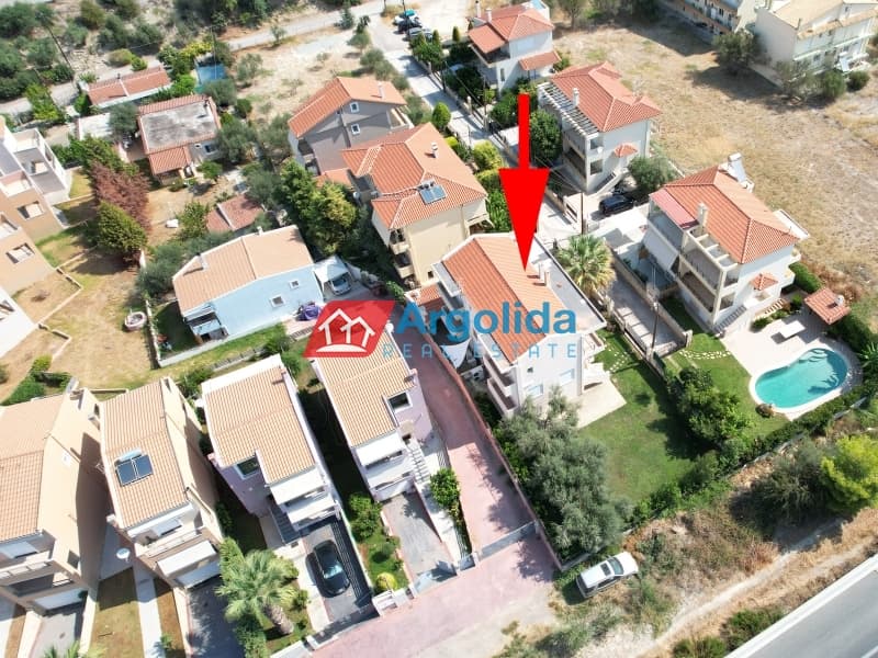 Μονοκατοικία στην Συκιά, Ξυλόκαστρο — Φωτογραφία 1 από 30