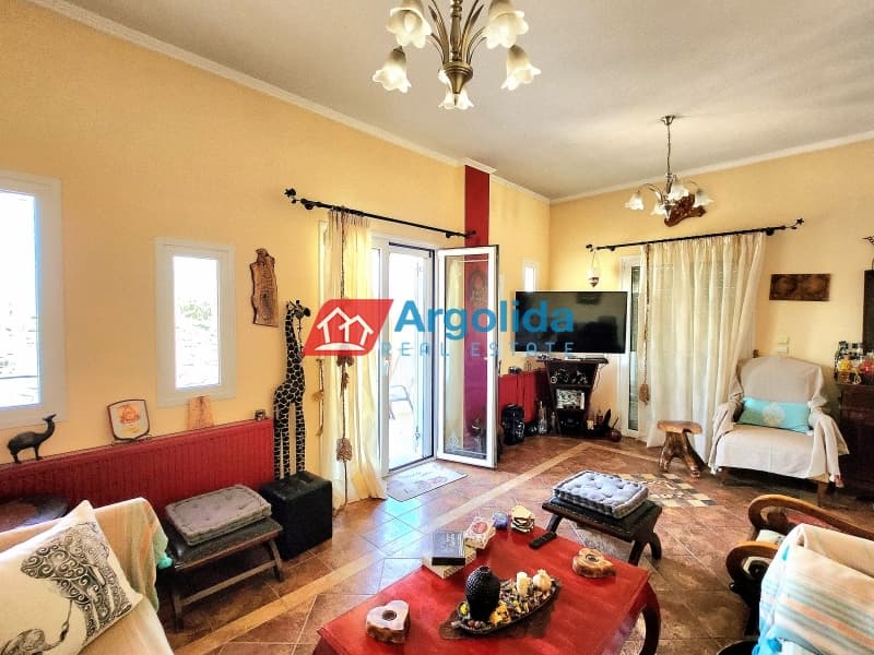 Μονοκατοικία στην Ροδοδάφνη, Αίγιο — Φωτογραφία 9 από 30