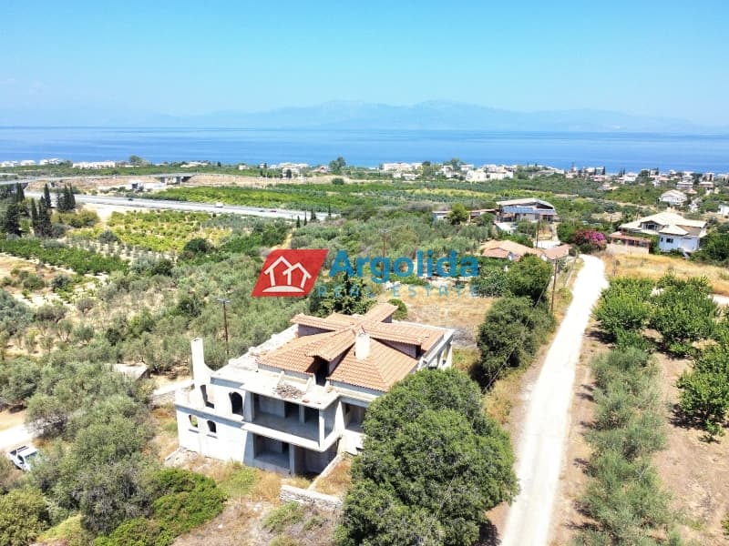 Μονοκατοικία στην Διμηνιό, Σικυώνα — Φωτογραφία 24 από 29