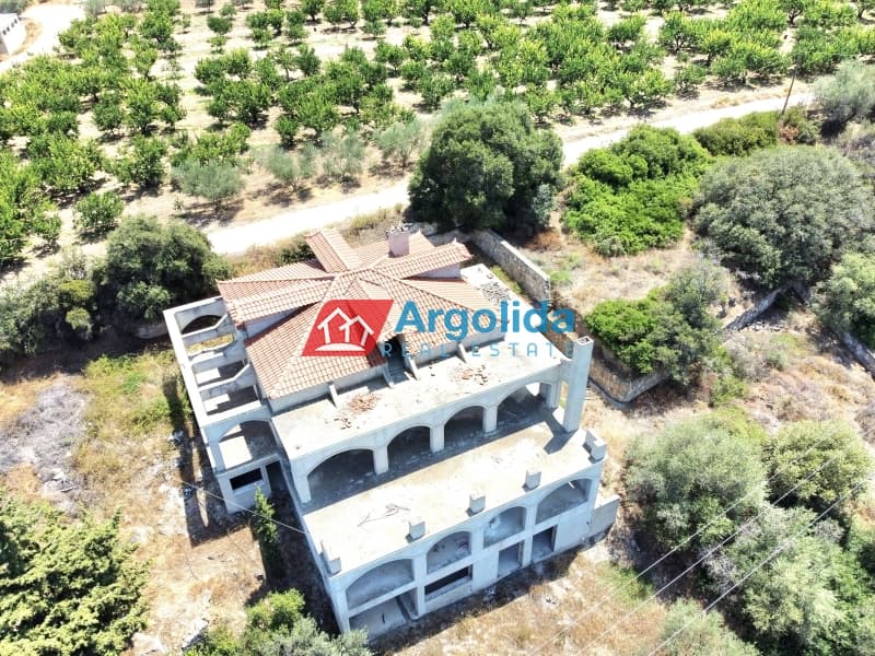 Μονοκατοικία στην Διμηνιό, Σικυώνα — Φωτογραφία 3 από 29