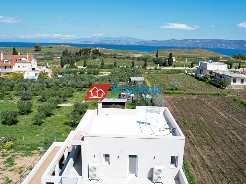 Μονοκατοικία στην Αρχαίο Λιμάνι, Κόρινθος — Φωτογραφία 22 από 25