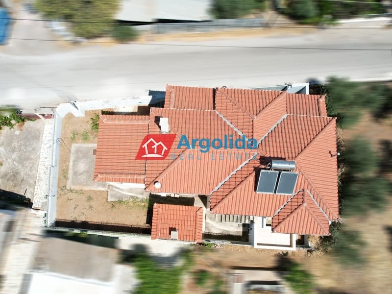 Μονοκατοικία στην Καριώτικα, Ξυλόκαστρο — Φωτογραφία 6 από 27
