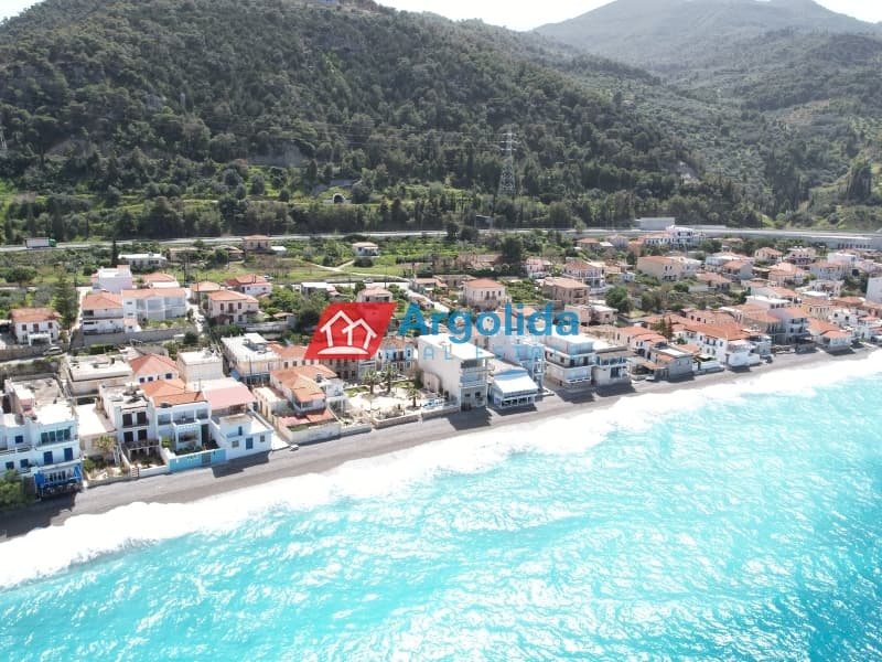 Μονοκατοικία στην Δερβένι, Αιγείρα — Φωτογραφία 24 από 26