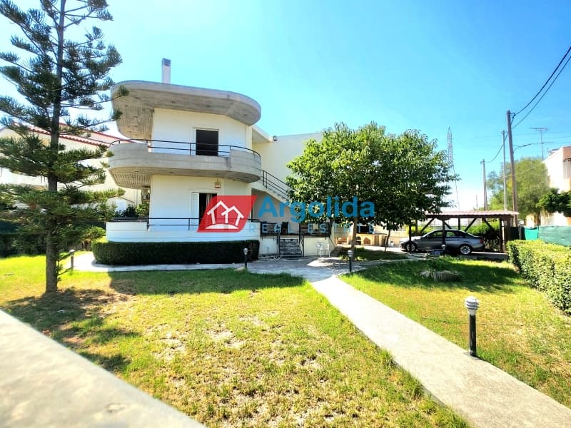 Μονοκατοικία στην Κάτω Άσσος, Άσσος-Λεχαίο — Φωτογραφία 1 από 25