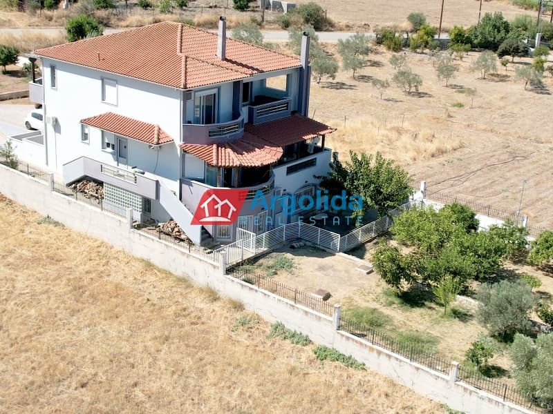 Μονοκατοικία στην Αρχαία Κόρινθος, Κόρινθος — Φωτογραφία 5 από 30