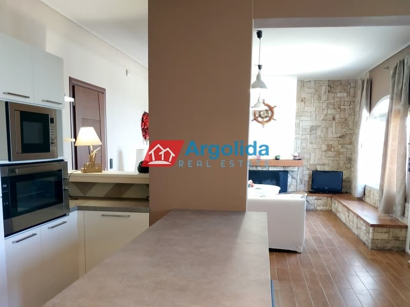 Μονοκατοικία στην Αρχαία Κόρινθος, Κόρινθος — Φωτογραφία 20 από 30