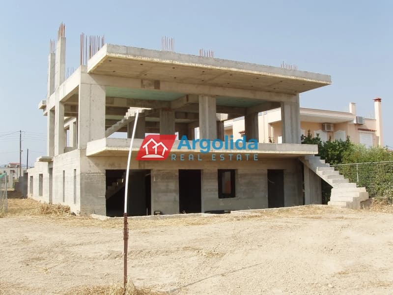 Μονοκατοικία στην Κάτω Άσσος, Άσσος-Λεχαίο — Φωτογραφία 1 από 7