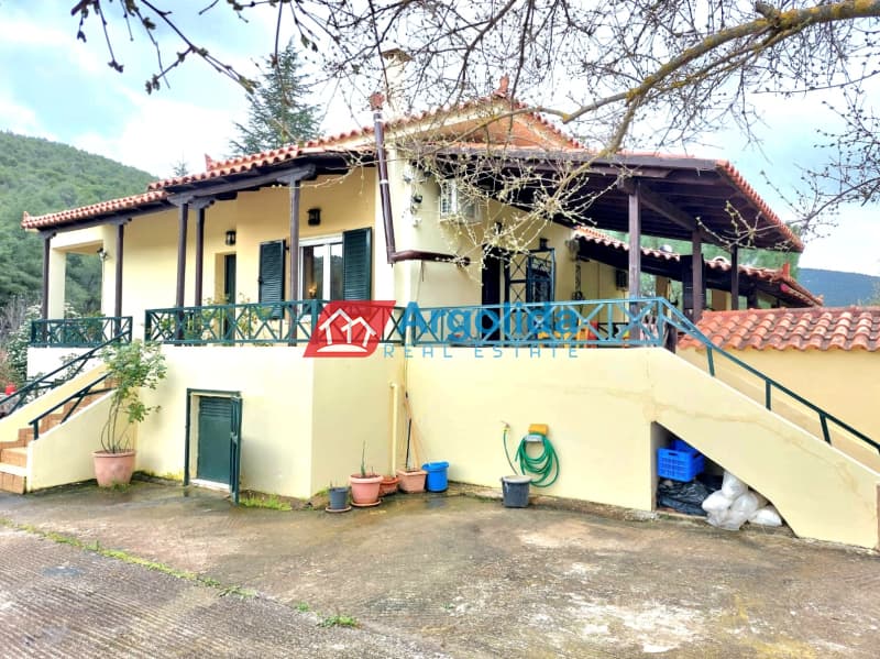 House in Sofiko, Soligeia — Photo 1 of 26