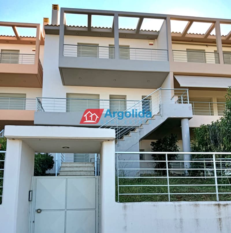 Μονοκατοικία στην Μελίσσι, Ξυλόκαστρο — Φωτογραφία 1 από 30