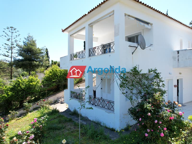 Μονοκατοικία στην Άνω Λουτρό, Ξυλόκαστρο — Φωτογραφία 3 από 25