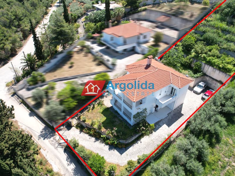 Μονοκατοικία στην Άνω Λουτρό, Ξυλόκαστρο — Φωτογραφία 2 από 25