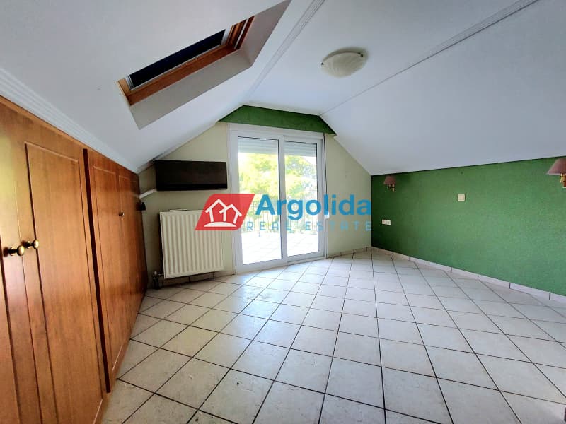 House in Loutraki, Loutraki-Perachora — Photo 16 of 30