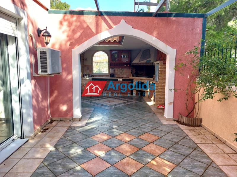 House in Loutraki, Loutraki-Perachora — Photo 22 of 30