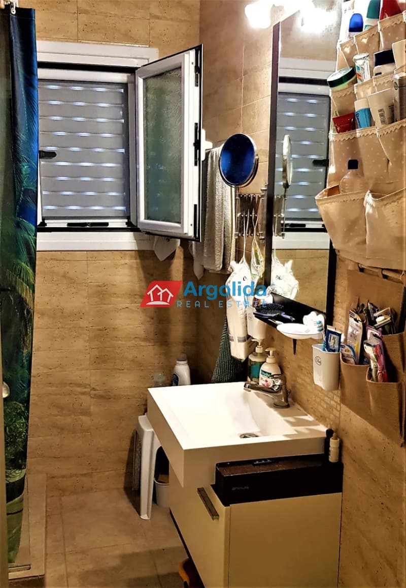 House in Loutraki, Loutraki-Perachora — Photo 13 of 24