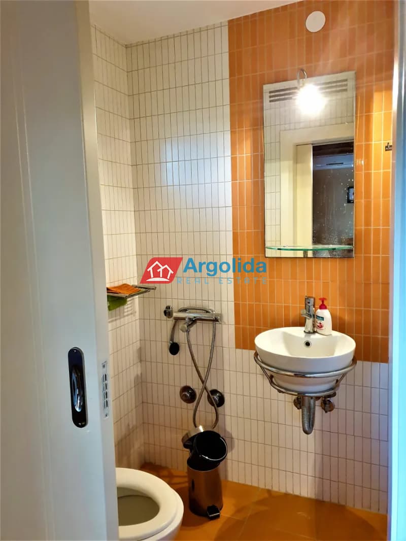 House in Loutraki, Loutraki-Perachora — Photo 12 of 24