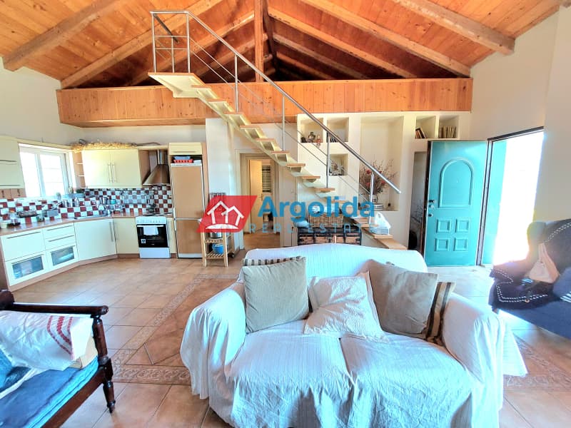 House in Perachora, Loutraki-Perachora — Photo 7 of 30