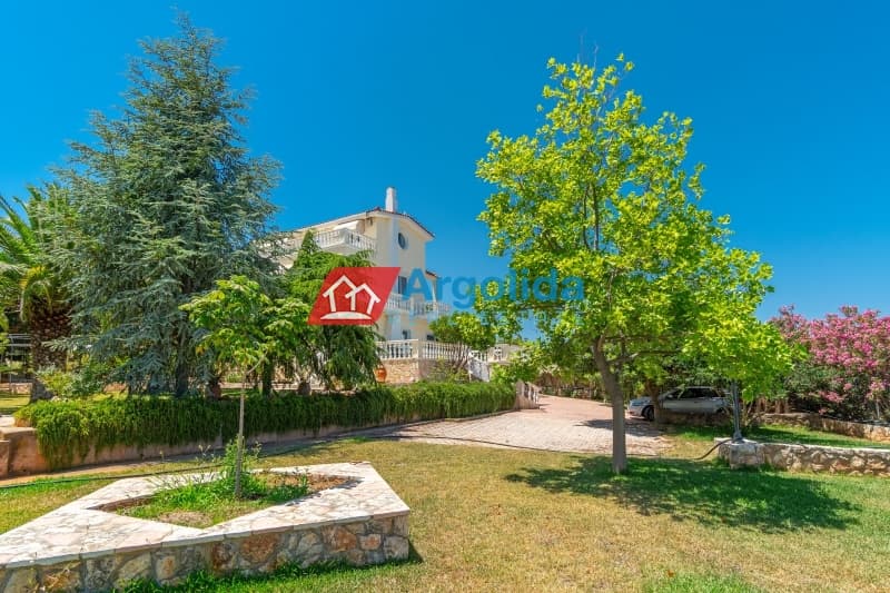 Μονοκατοικία στην Λαλιώτης, Σικυώνα — Φωτογραφία 29 από 30
