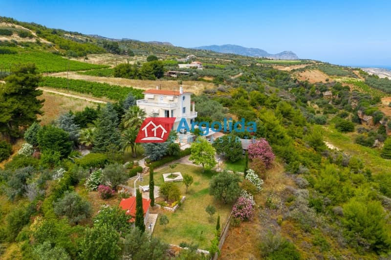 Μονοκατοικία στην Λαλιώτης, Σικυώνα — Φωτογραφία 25 από 30