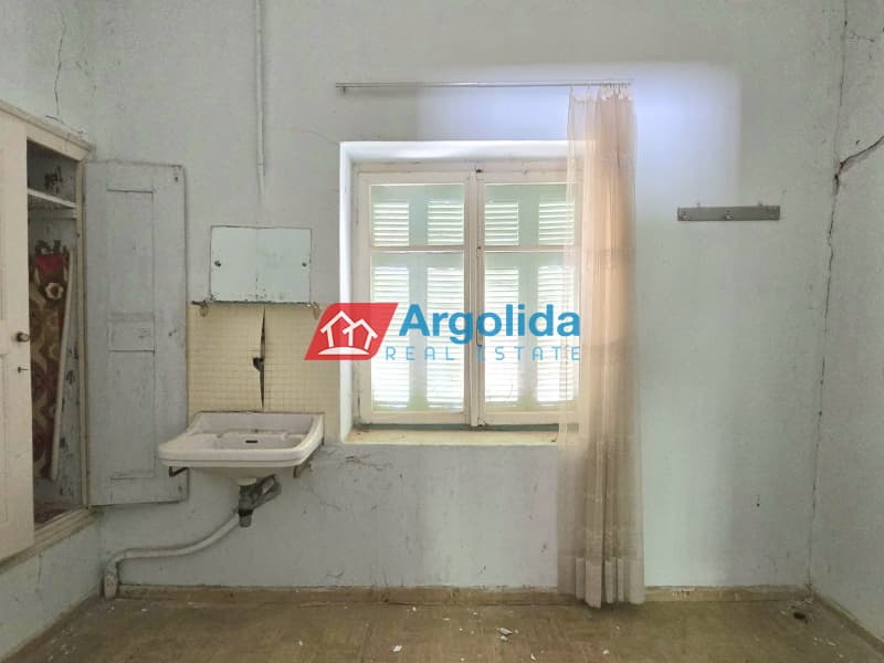 Μονοκατοικία στην Μέση Συνοικία Τρικάλων, Ευρωστίνη — Φωτογραφία 14 από 30