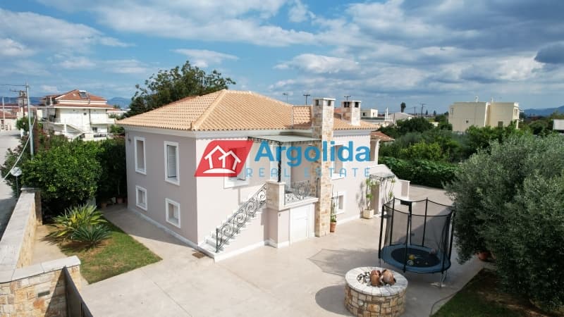 Μονοκατοικία στην Μπολάτι, Βέλο — Φωτογραφία 4 από 30