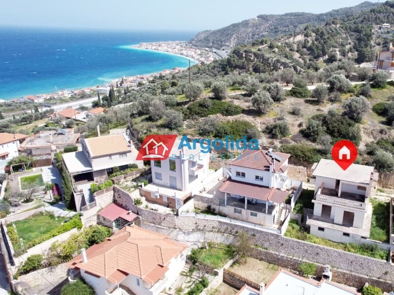 Μονοκατοικία στην Πεταλού, Ευρωστίνη — Φωτογραφία 1 από 28