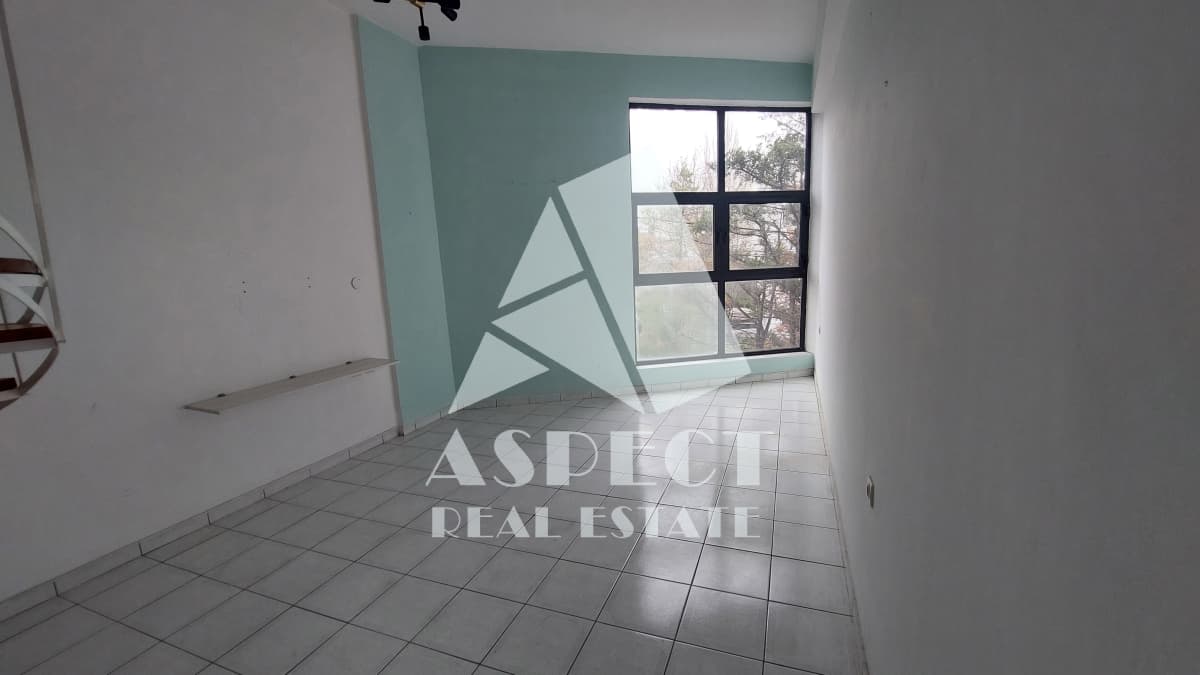 Office in Center, Melissia — Photo 1 of 14