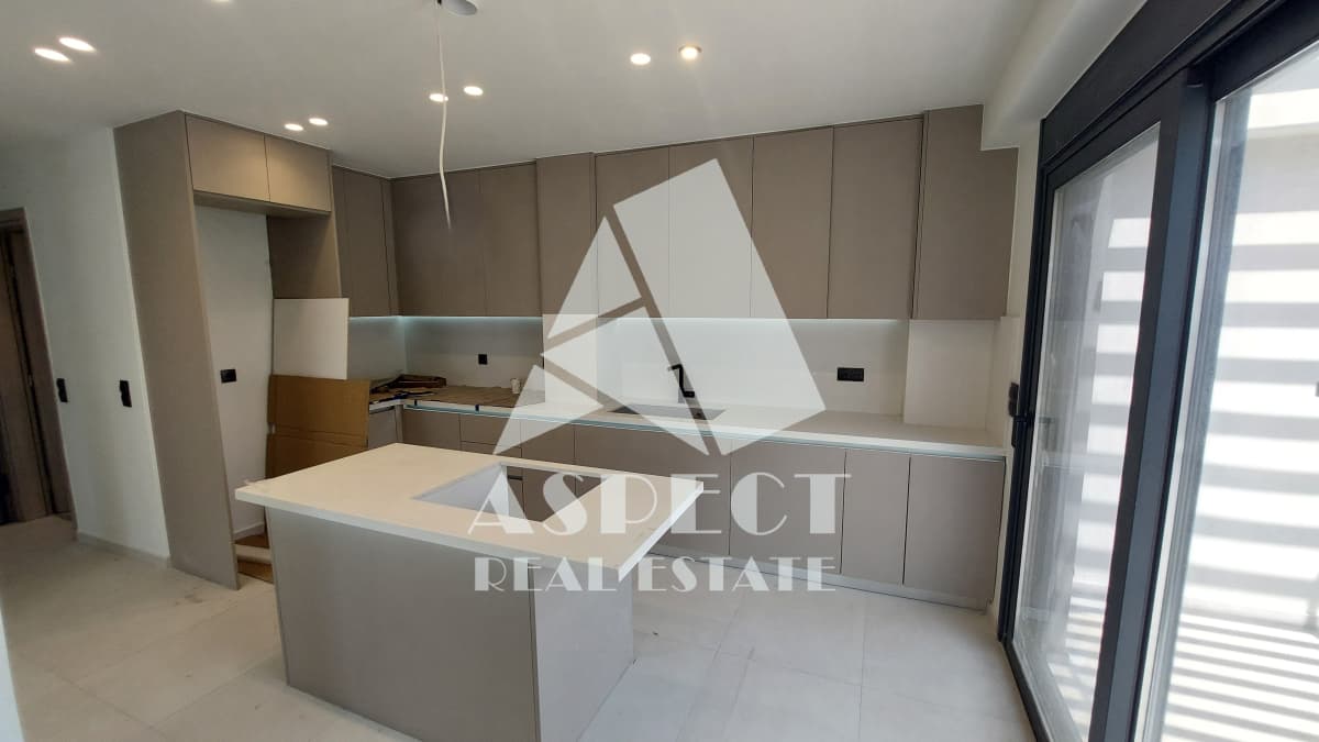 Apartment in Center, Vrilissia — Photo 3 of 26