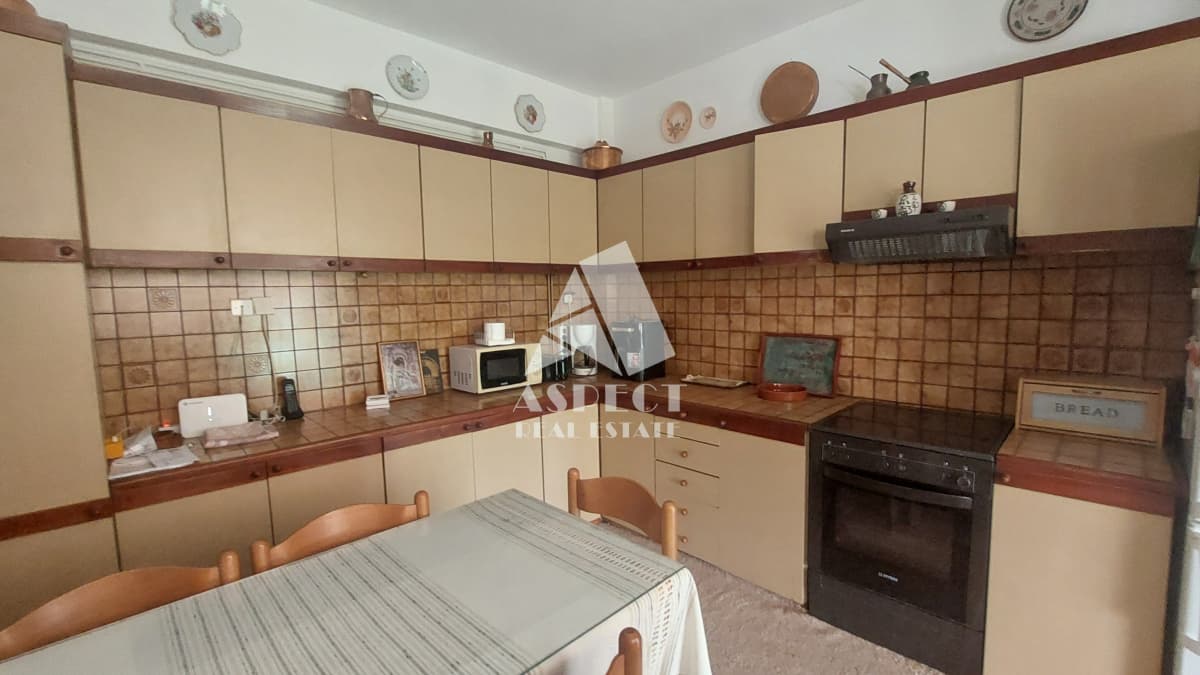 House in Kokkinia, Marousi — Photo 9 of 29