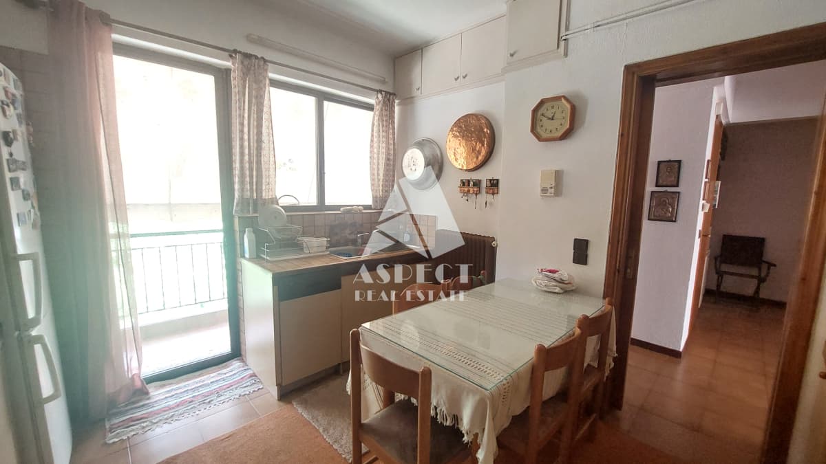 House in Kokkinia, Marousi — Photo 12 of 29