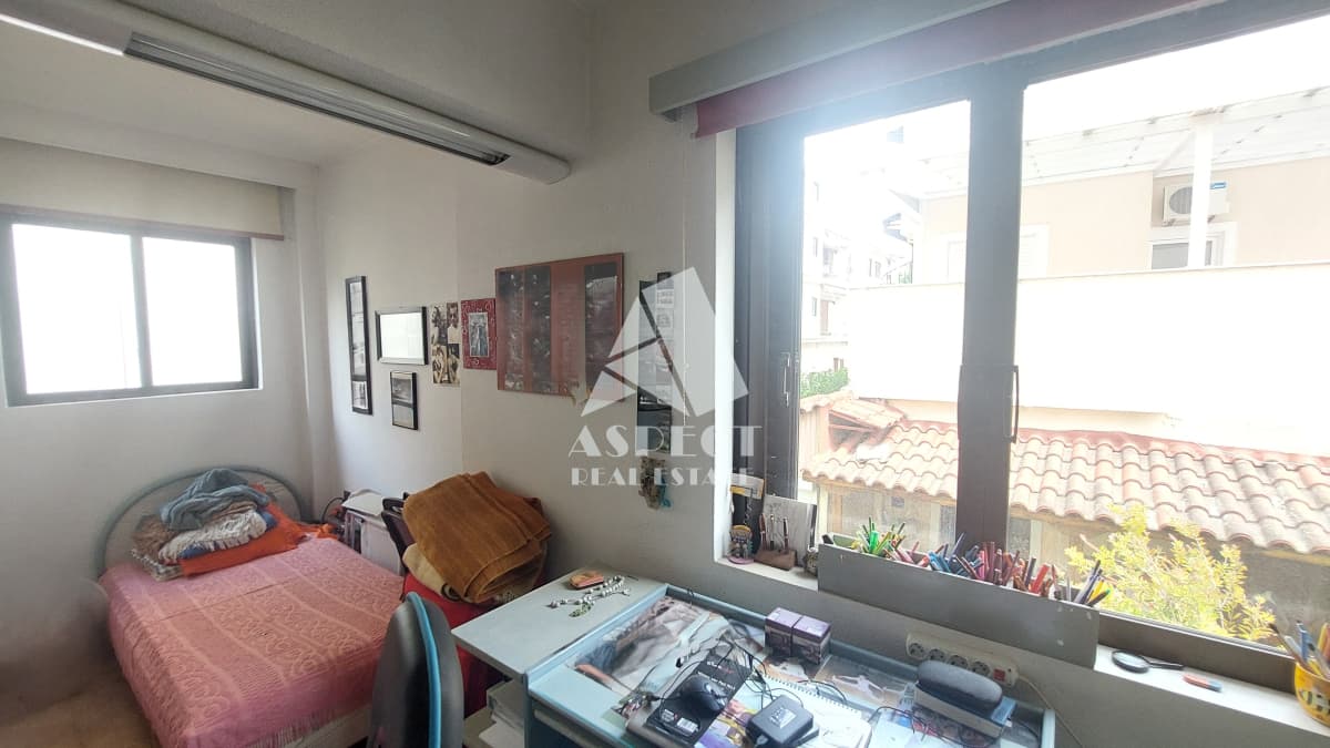 House in Kokkinia, Marousi — Photo 16 of 29